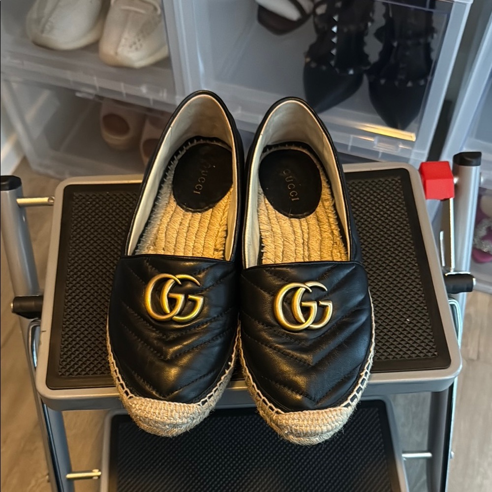 AUTHENTIC Gucci GG Marmont Espadrilles Matelasse Leather